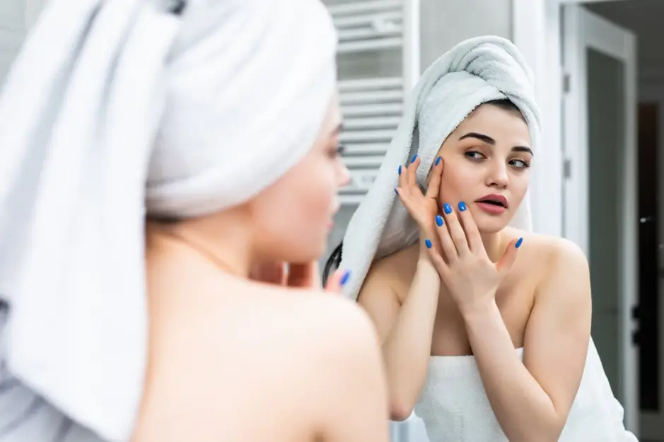 Dr. Anne Berkeley | What Causes Hormonal Acne in Women: Root Causes and Natural Solutions Explained 